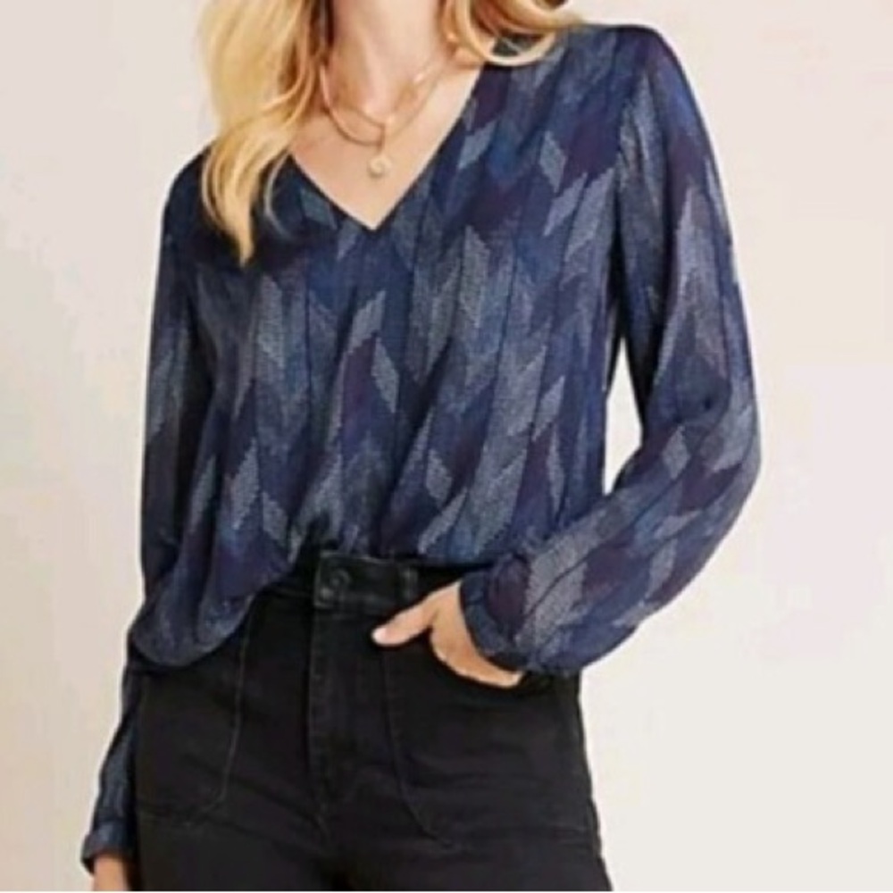 Anthropologie Cloth & Stone Blue Dotted Herringbone V-Neck‎ Blouse Size Small